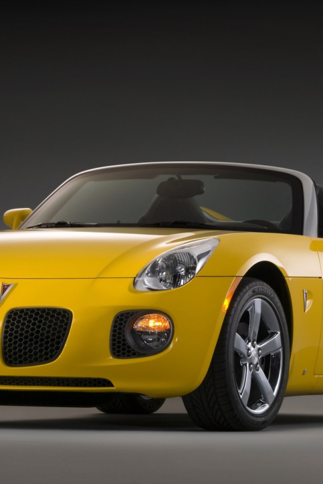 Желтый Понтиак