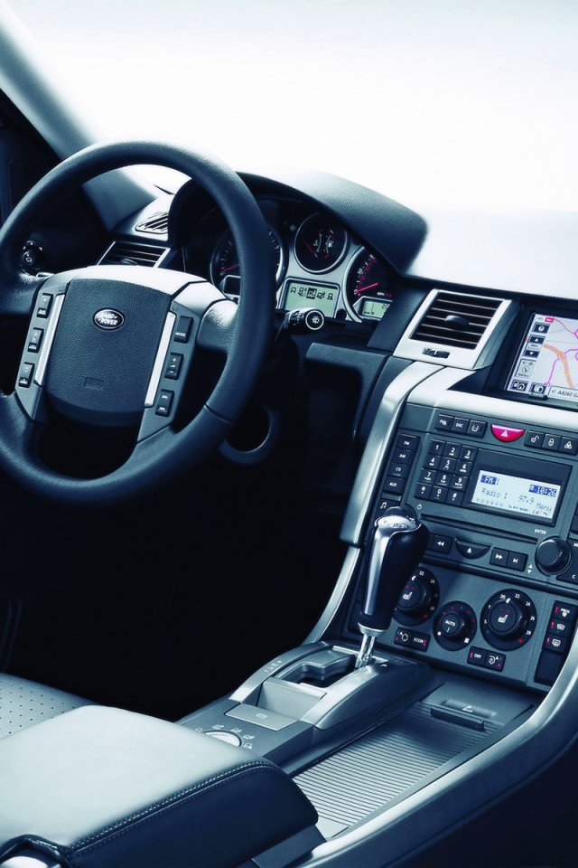 Салон Range Rover