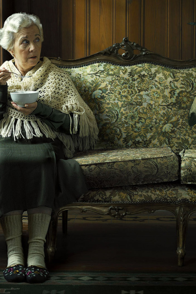 Старушка и пингвин