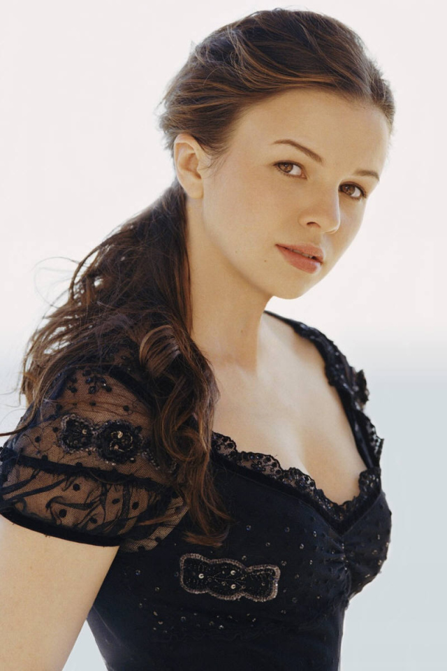 Эмбер Тамблин / Amber Tamblyn