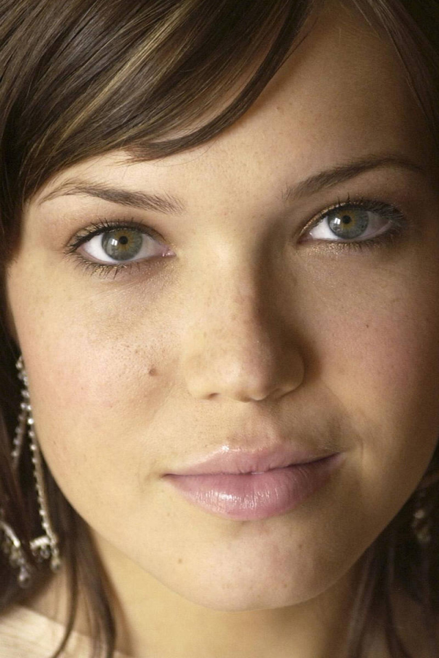Менди Мур / Mandy Moore