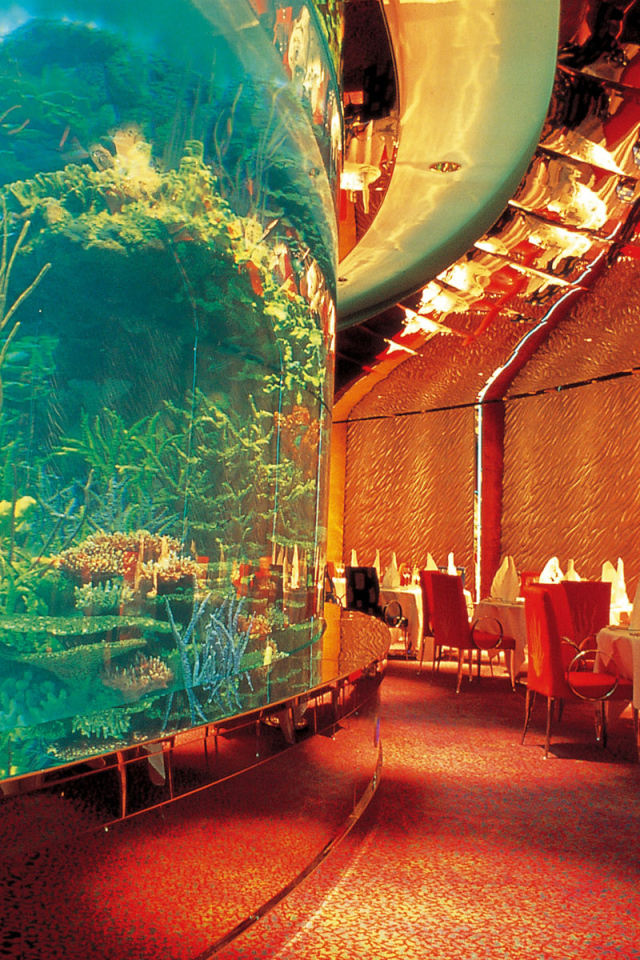 Аквариум в ресторане