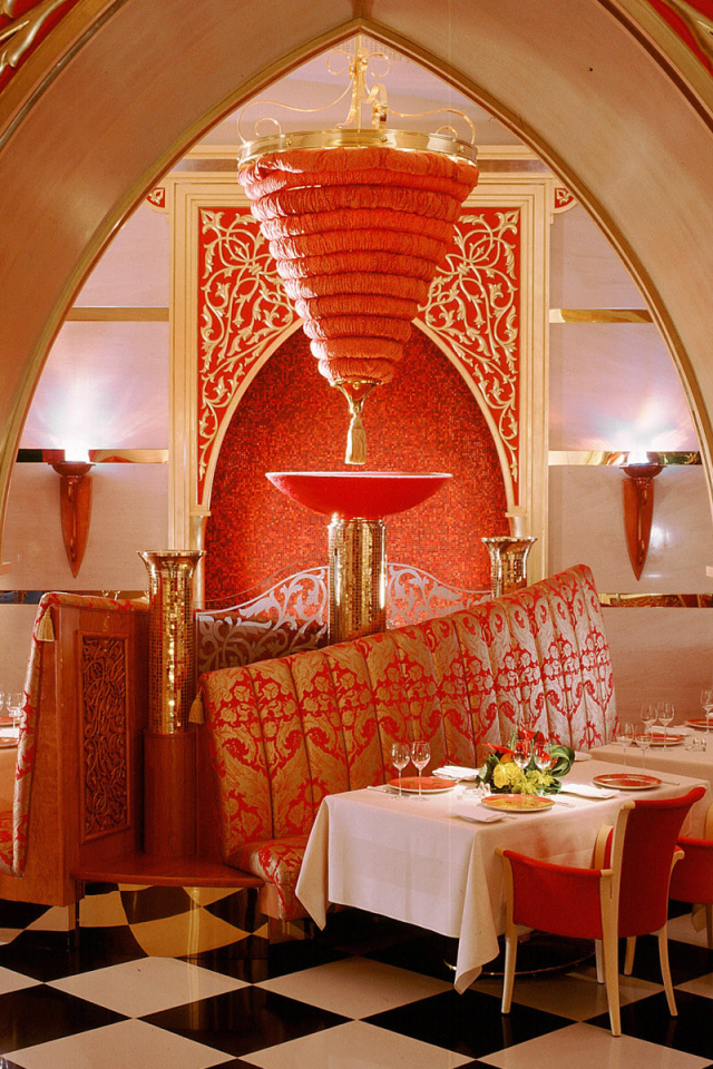 Интерьер кафе