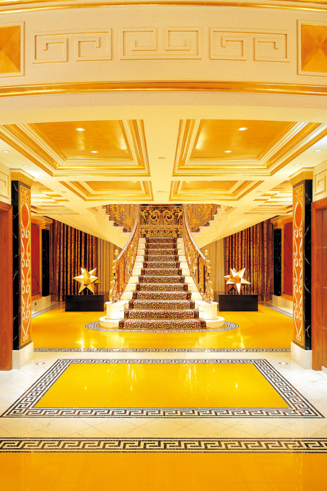 Дизайн парадной лестницы