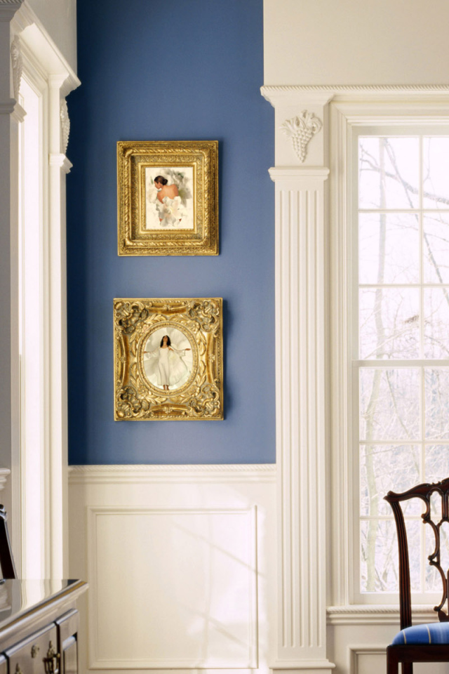 Бело-голубой стиль комнаты