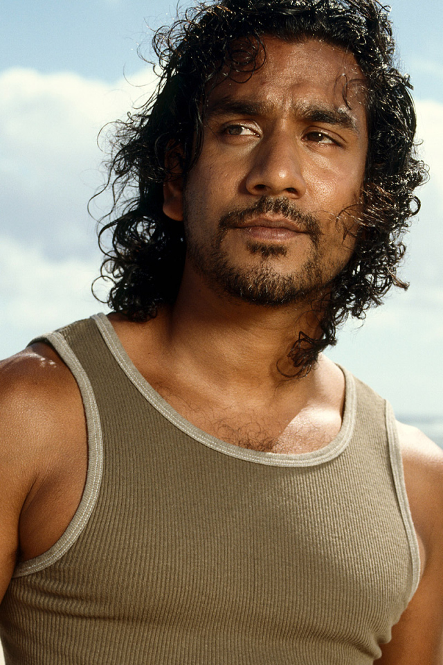 Naveen Andrews