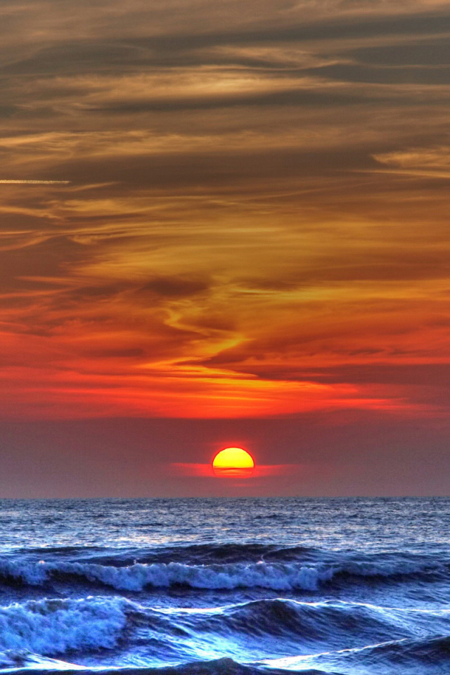 Закат на море