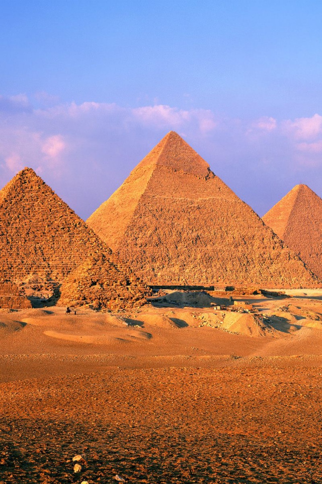 Великие пирамиды Гизы
