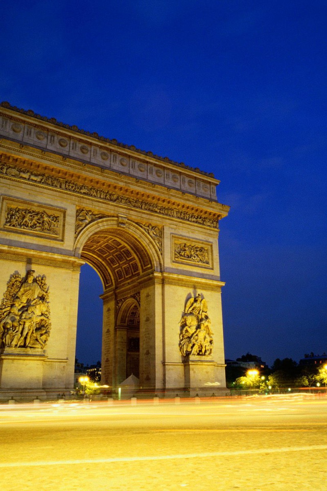 Триумфальная арка Париж