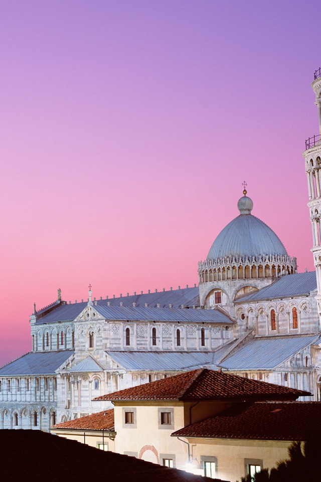 Вид на Пизанскую Башню, Италия