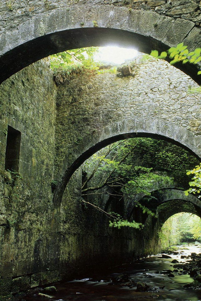 Речка в Испании