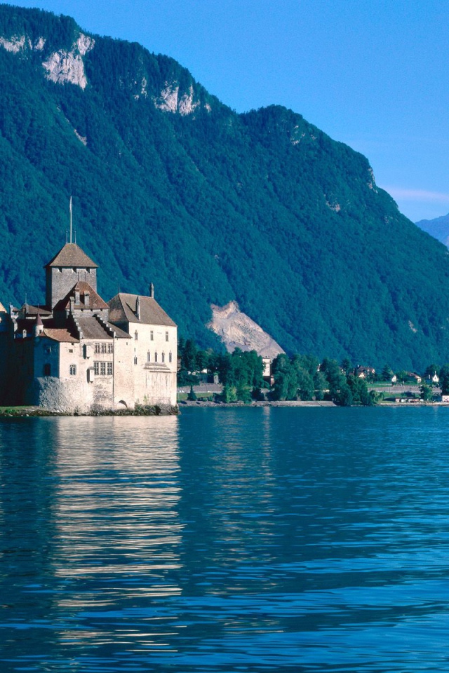 Замок de Chillon, Озеро Женева