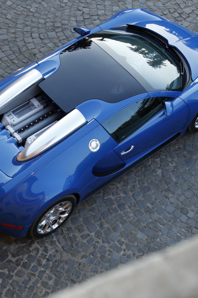 Спортивный синий Bugatti