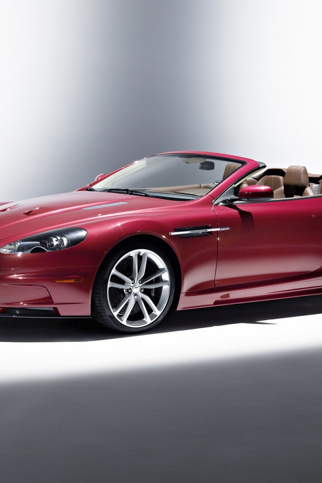 Красный кабриолет