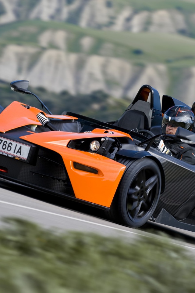 Спортивный болид