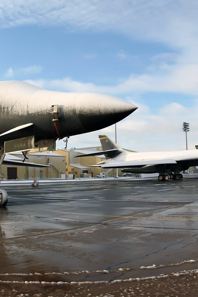 Военная авиация / Зимняя авиабаза