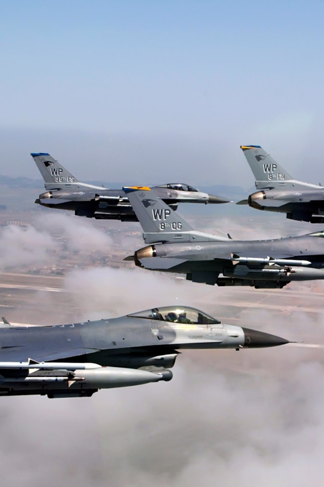 Военная авиация / истребители в облаках