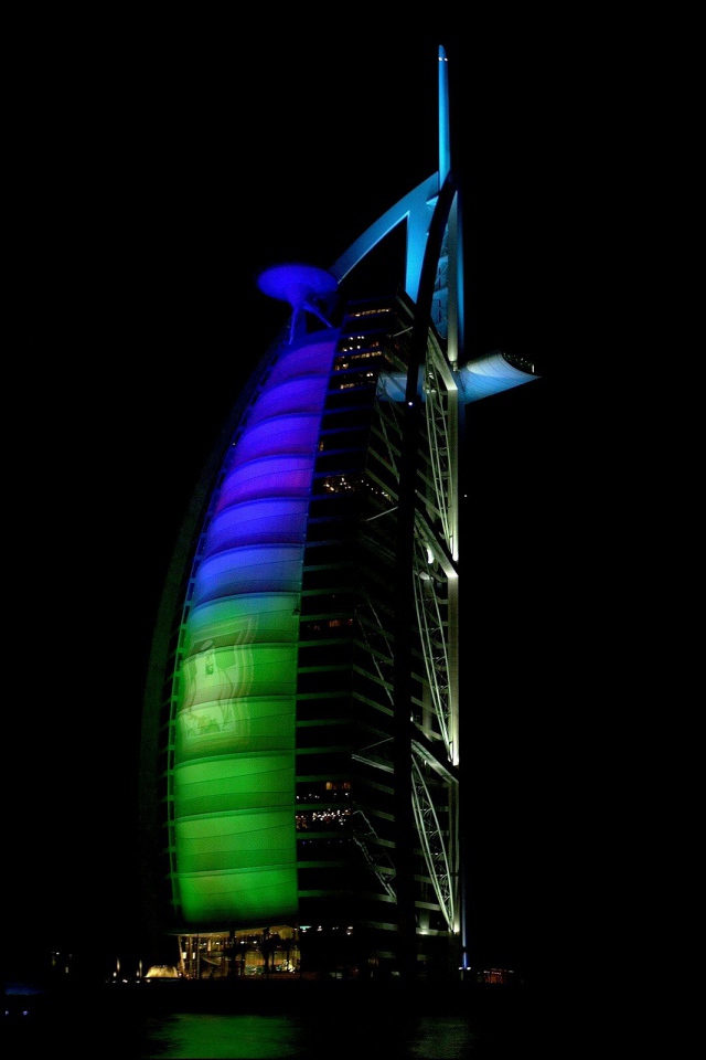 Персидский парус