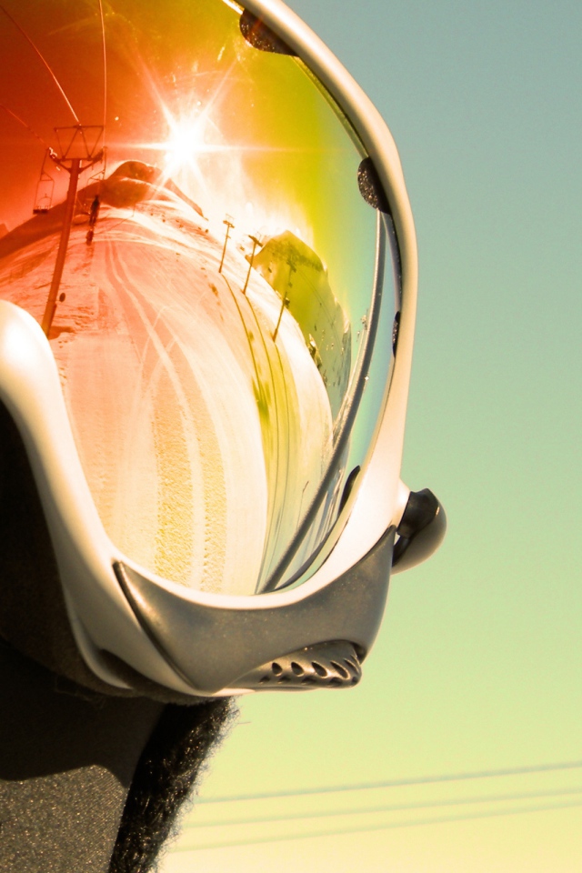 Отражение в маске