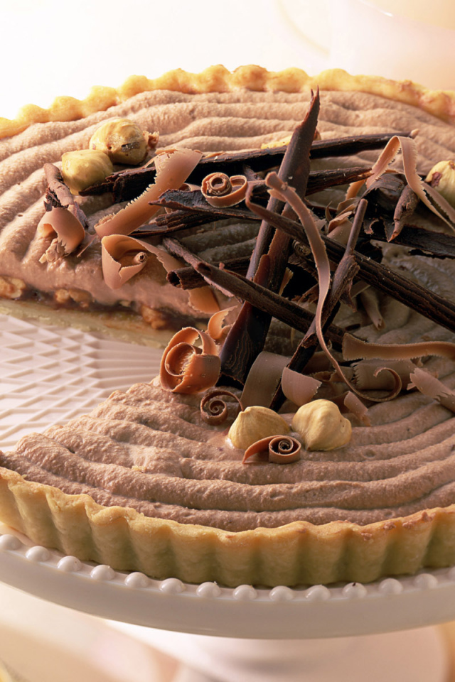 Пирог с лесными орехами