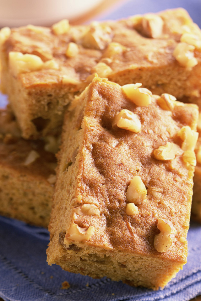 Пирог с грецкими орехами