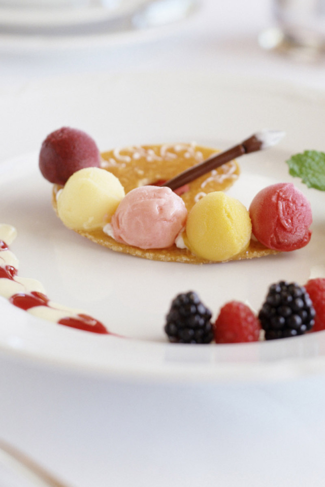 Красивый десерт