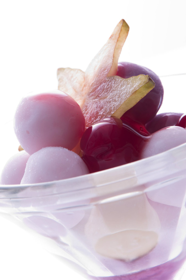 Десерт мороженое