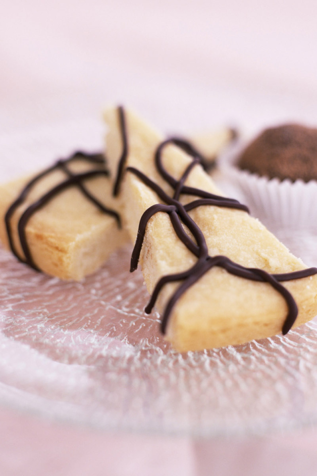 Кусочки пирожное