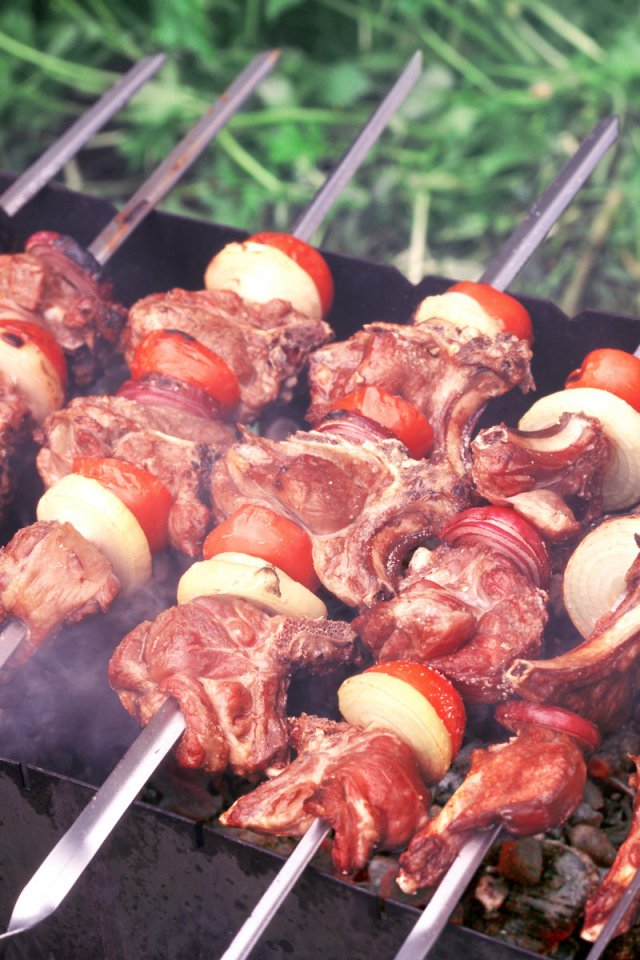 Шашлык с большими кусочками мяса