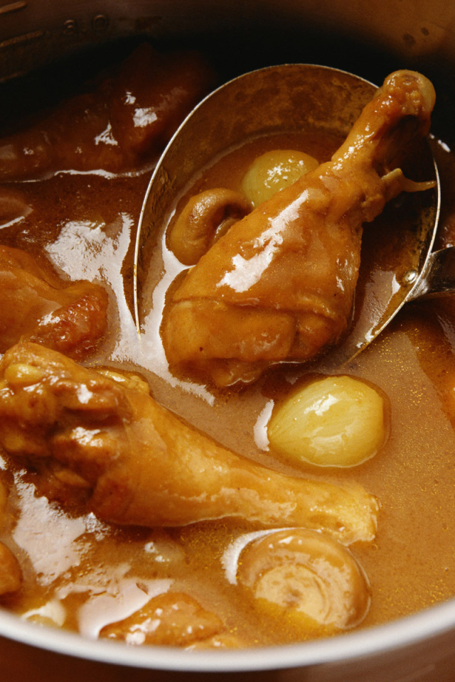 Тушеная курица