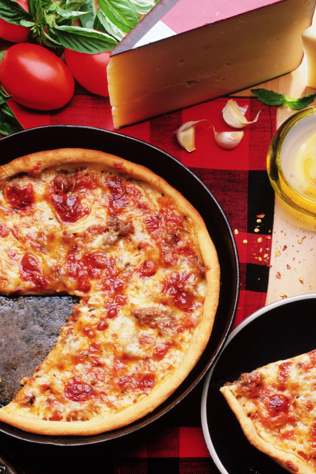 Вкусный кусочек пиццы