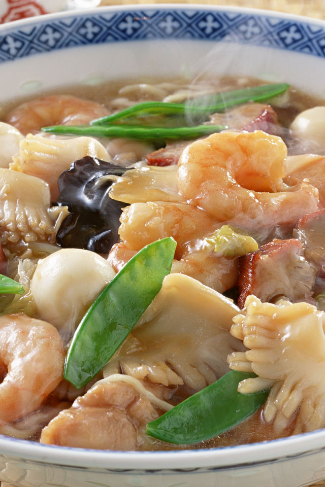 Вкусный суп из морепродуктов