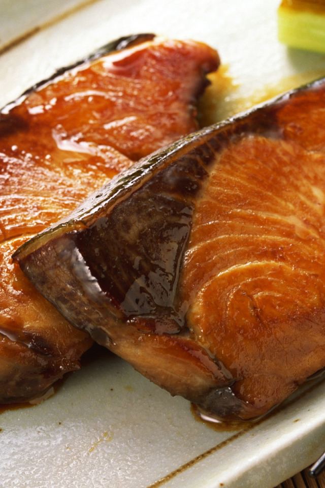 Обжаренные кусочки рыбы