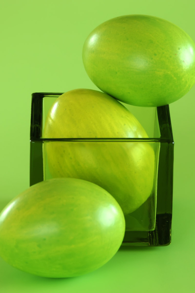 Праздничные пасхальные яйца