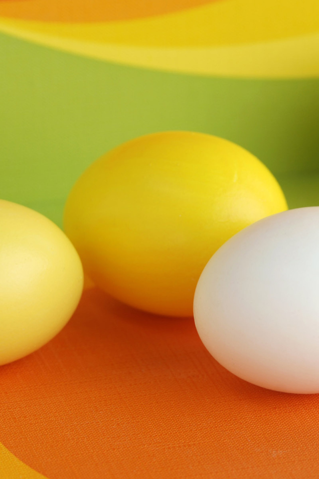 Желтые Пасхальные яйца