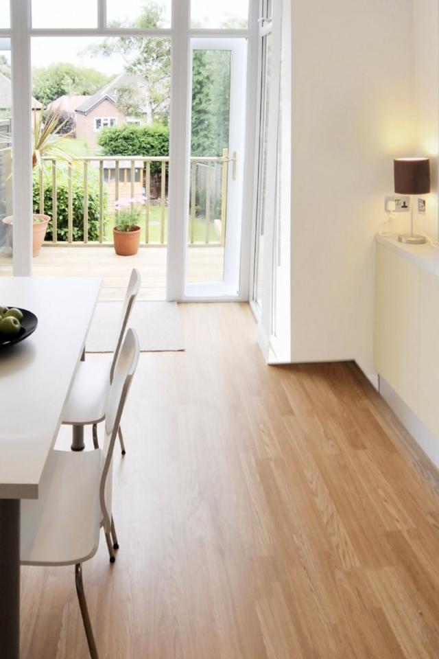 Кухня и столовая