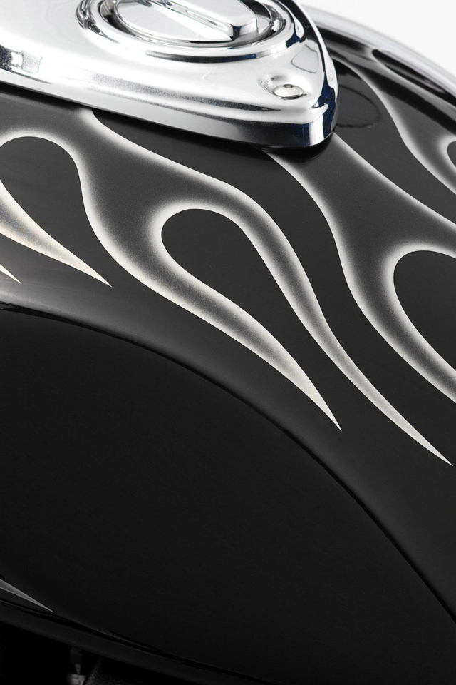 Аэрография на бензобаке