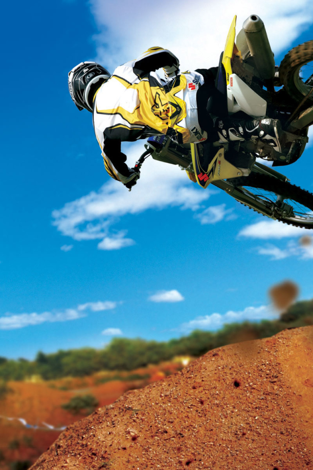 Прыжок на мотоцикле