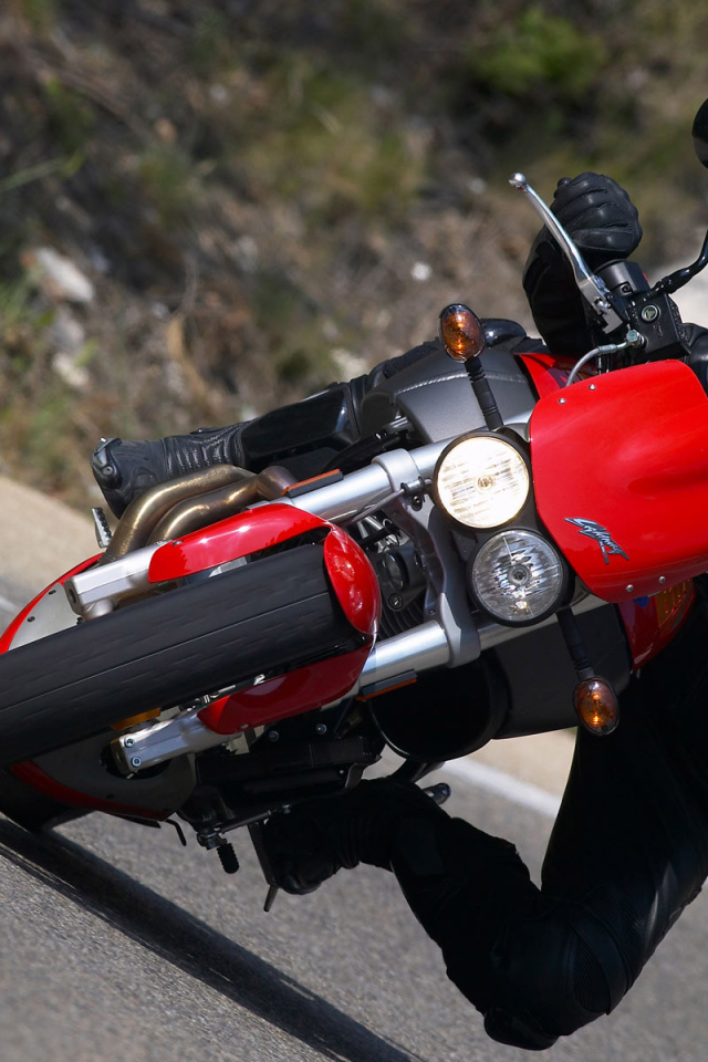 Крутой поворот