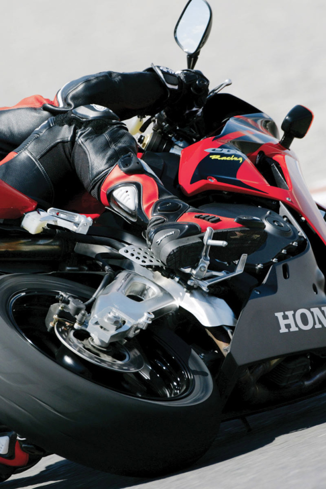 Предельная скорость на повороте