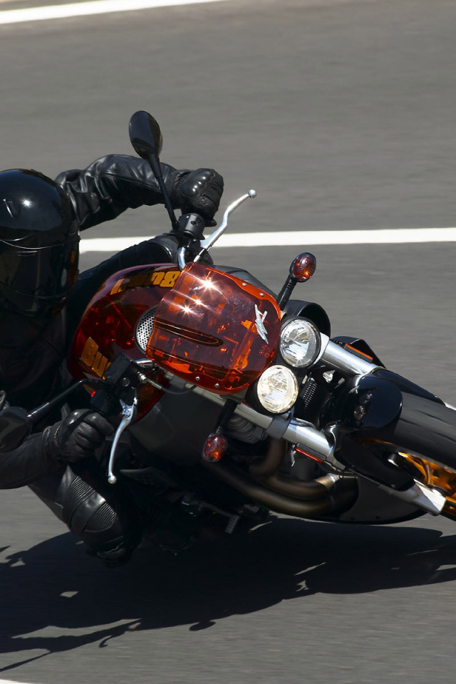 Двухколесный самолет