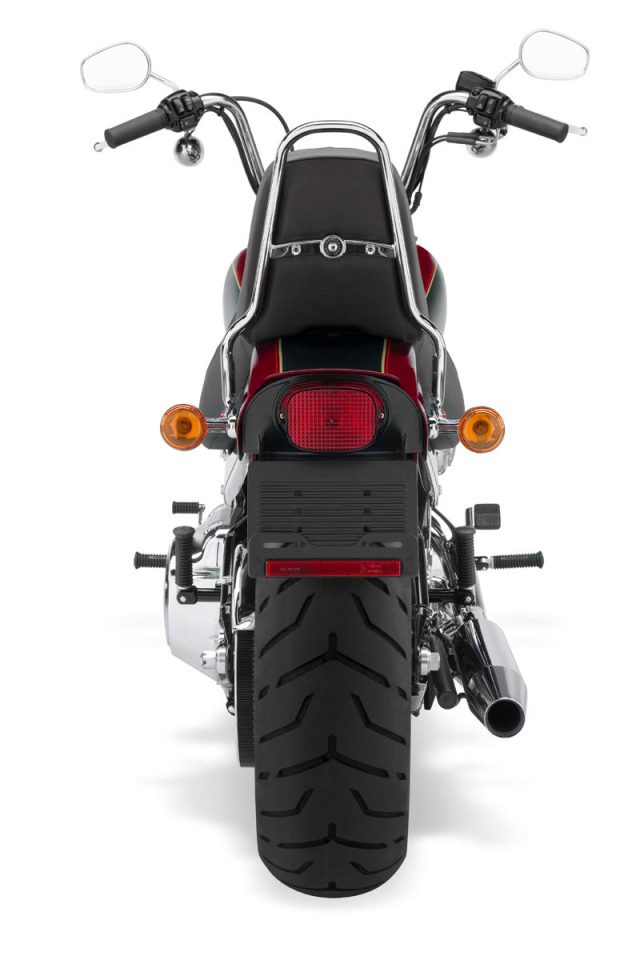 Harley Davidson вид сзади