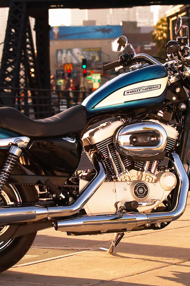 Harley Davidson городской вид