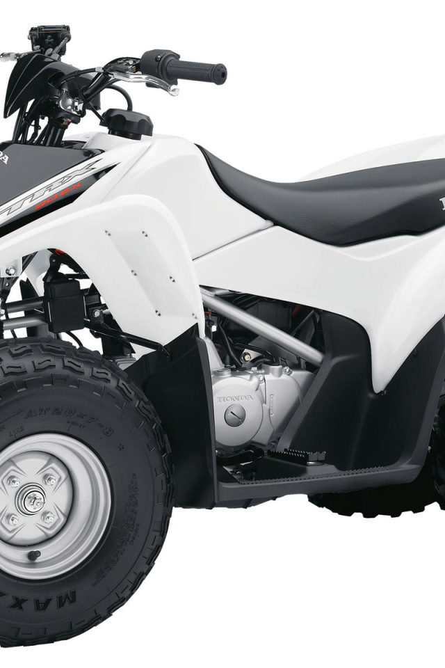 Белый Байк Honda квадроцикл