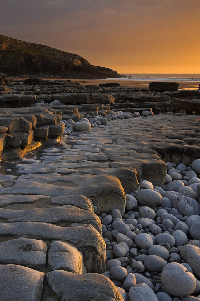 Гладкие камни