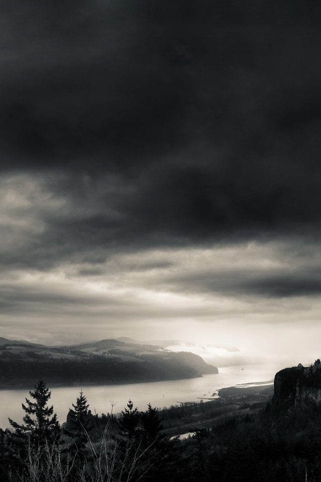 Серые облака