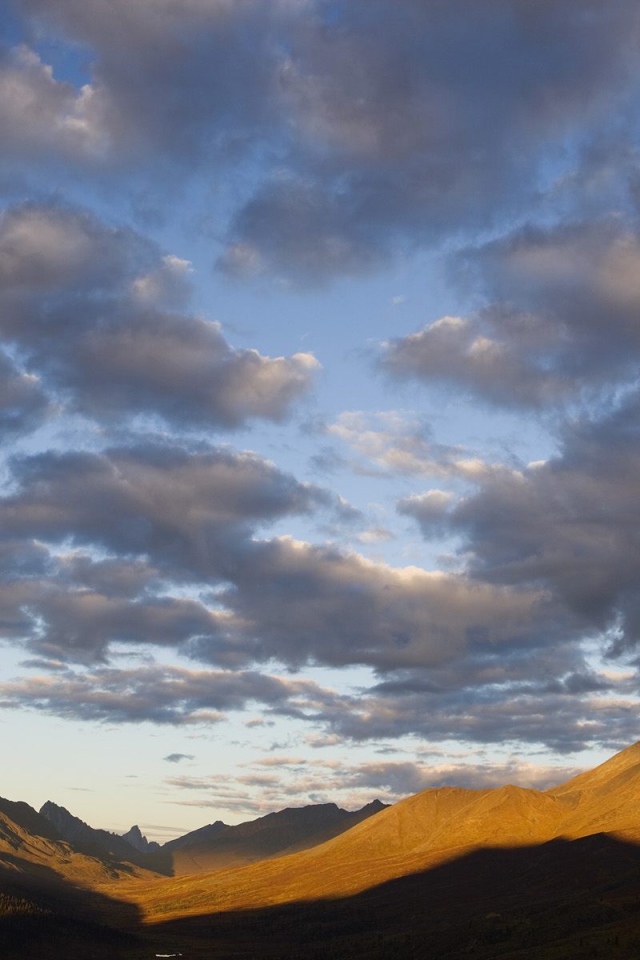 Горы и облака