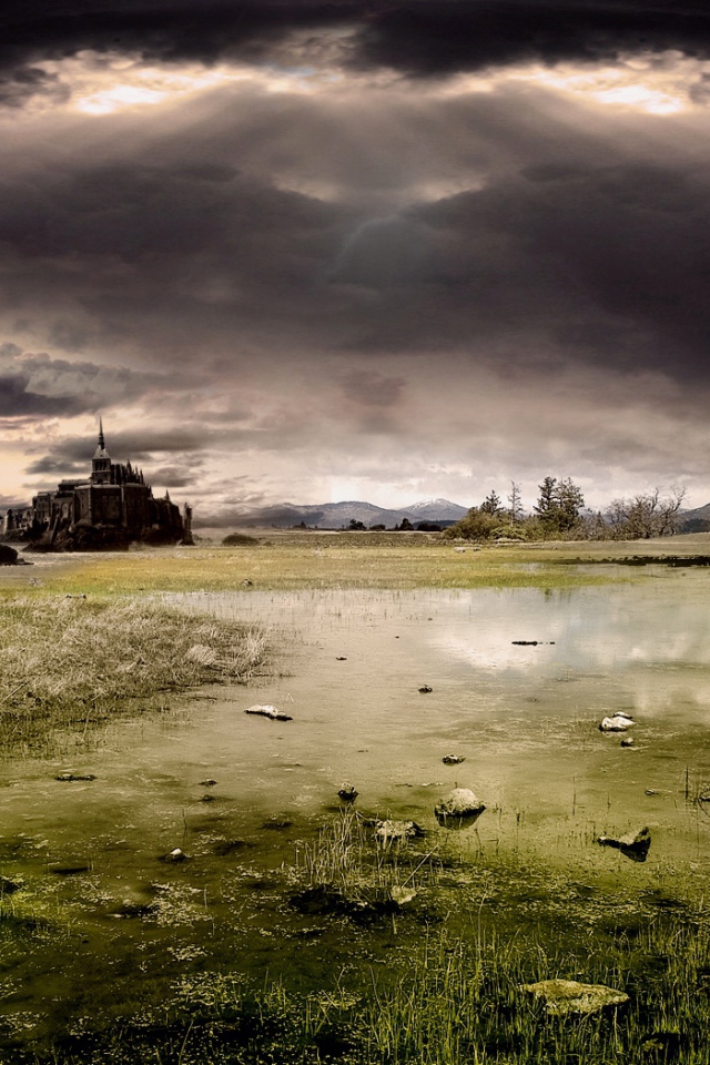 Болото у замка