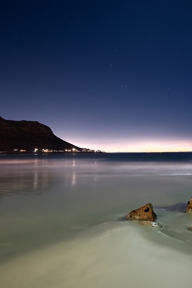 Ночной пляж