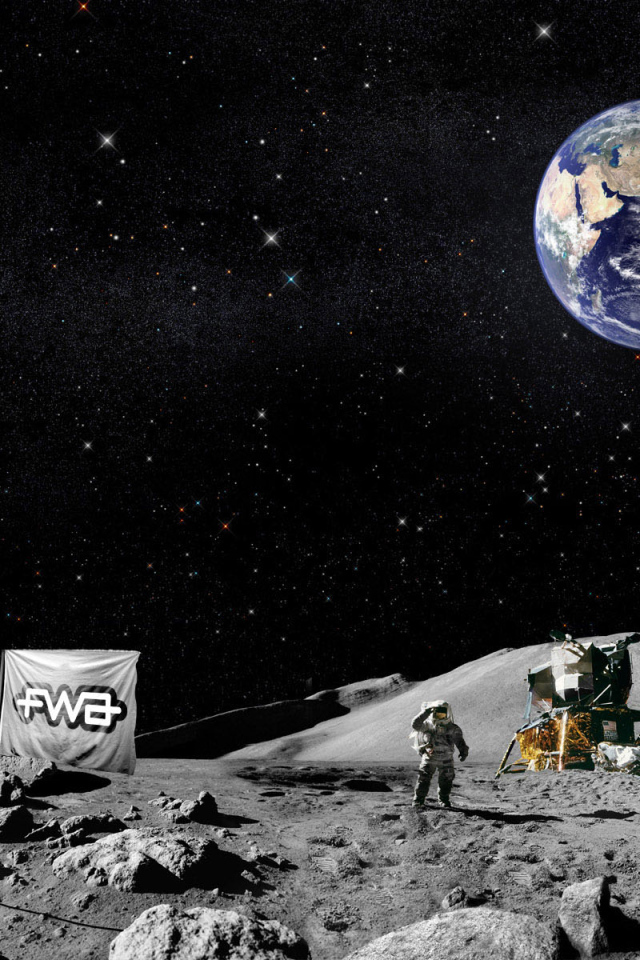 Люди на луне